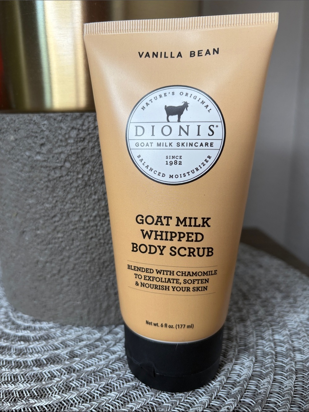 ❤️$14 NWT Dionis Vanilla Bean Goat Milk Whipped Body Scrub 6oz
